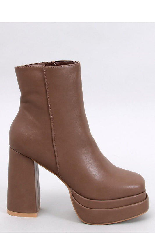 Heel boots model 190470 Inello