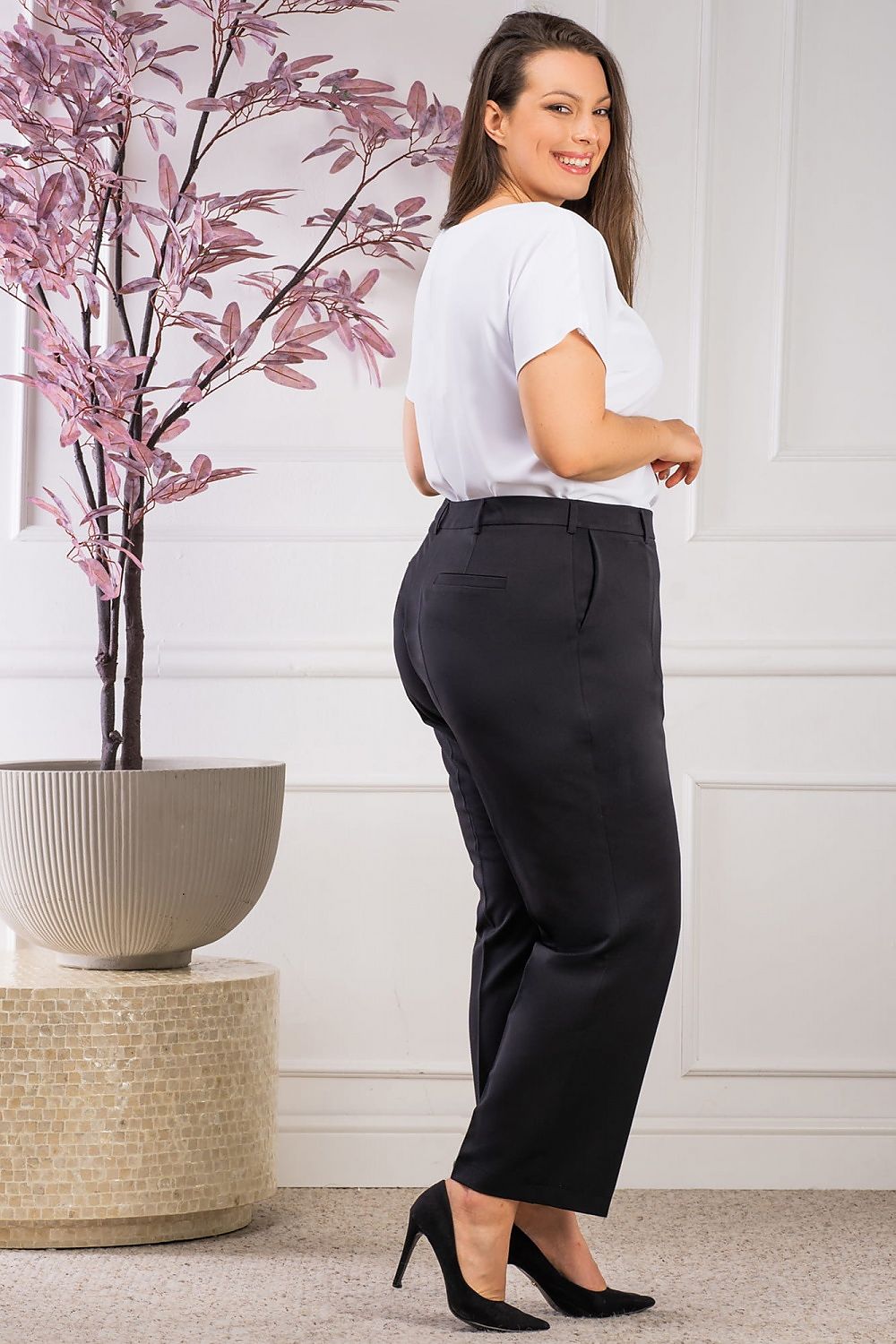 Plus size Trousers model 190978 Karko