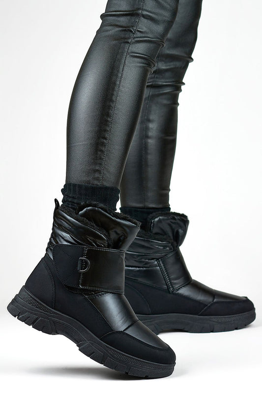 Snow boots model 191283 PRIMO