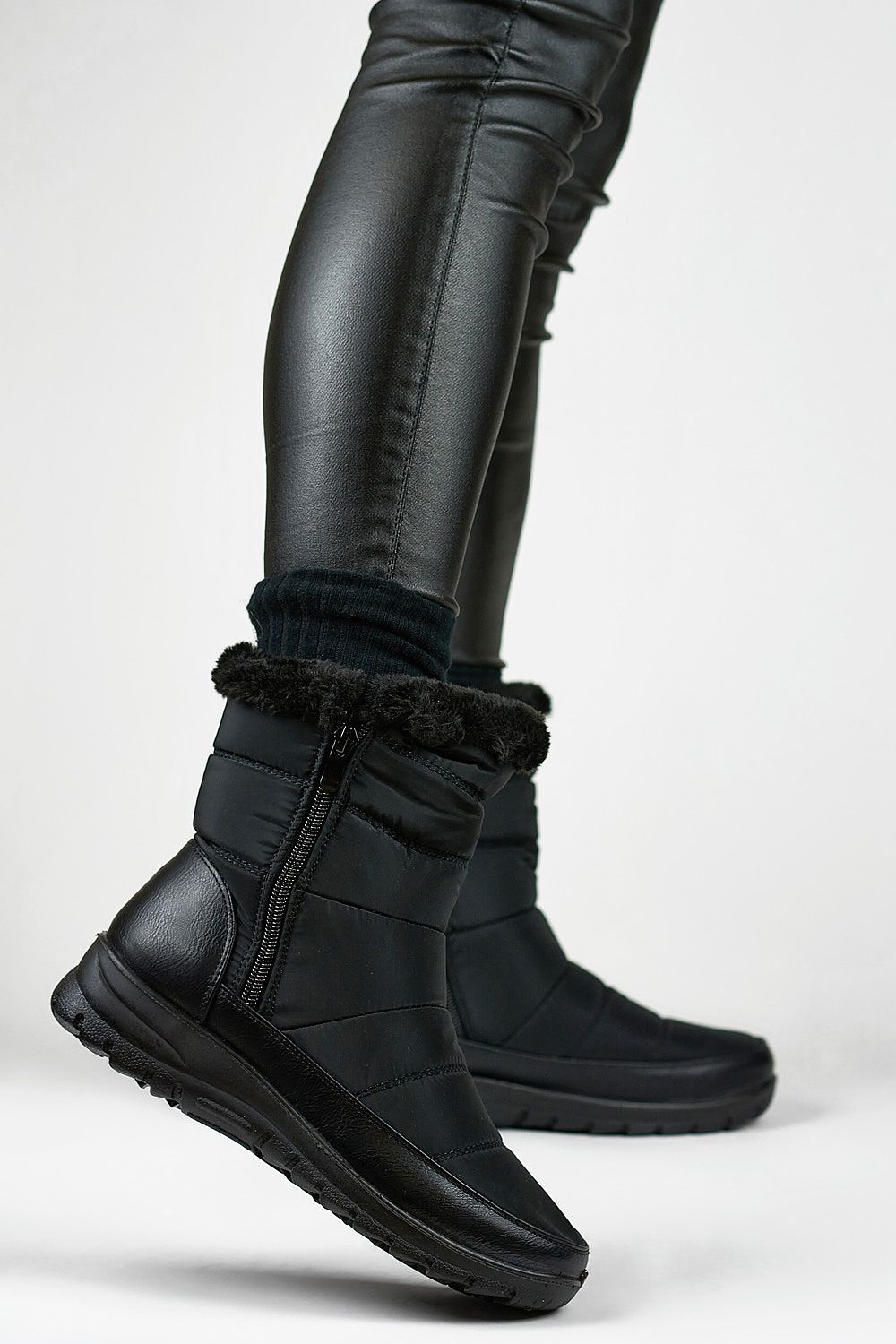 Snow boots model 191318 PRIMO