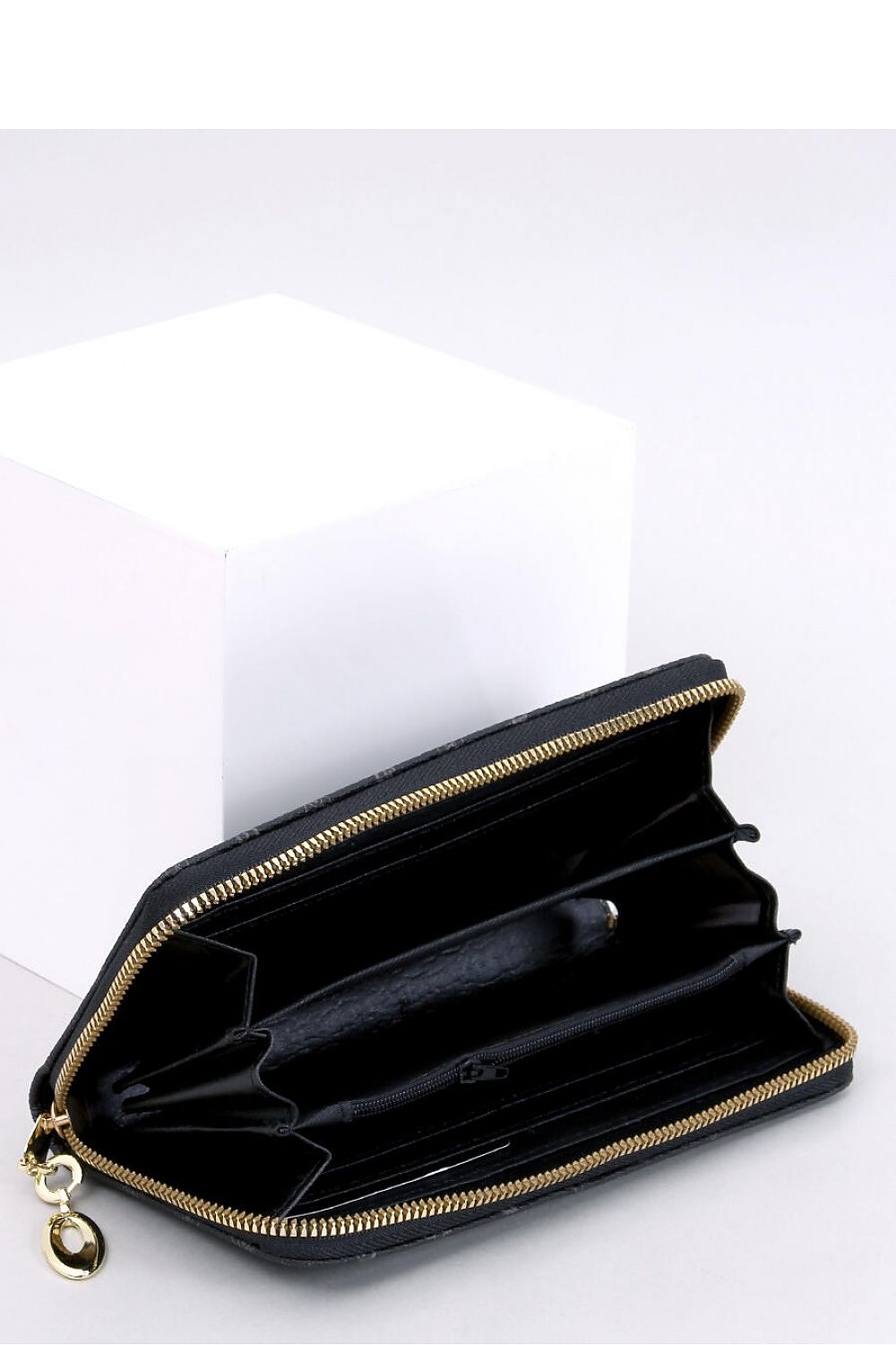 Wallet model 192421 Inello