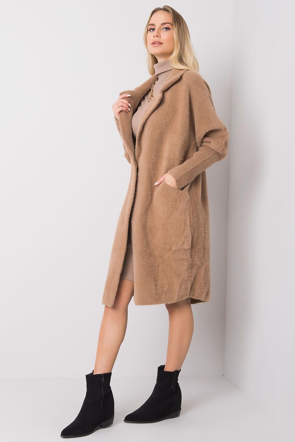 Coat model 174932 MBM