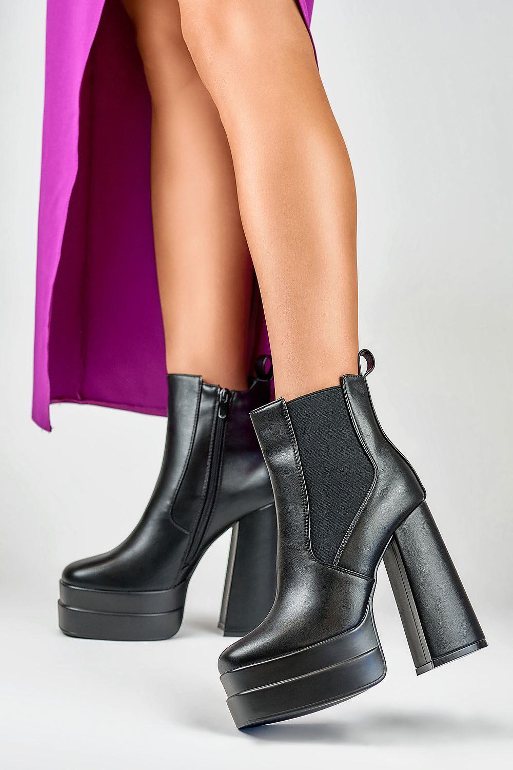 Heel boots model 184859 PRIMO