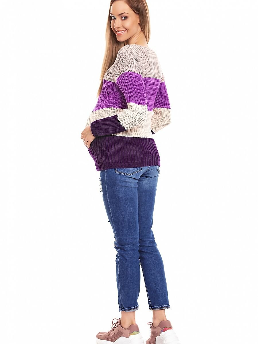 Pregnancy sweater model 132023 PeeKaBoo