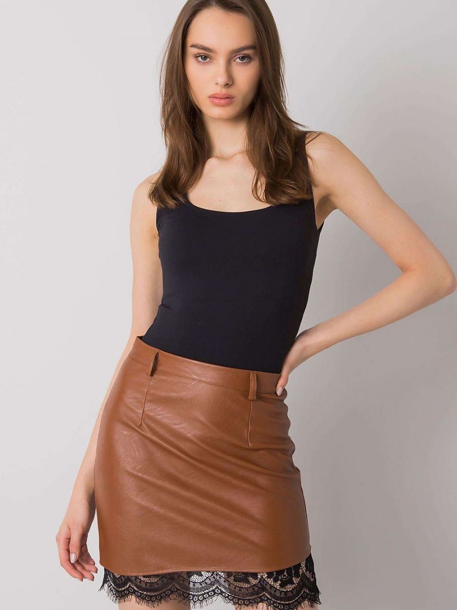 Short skirt model 160396 Italy Moda