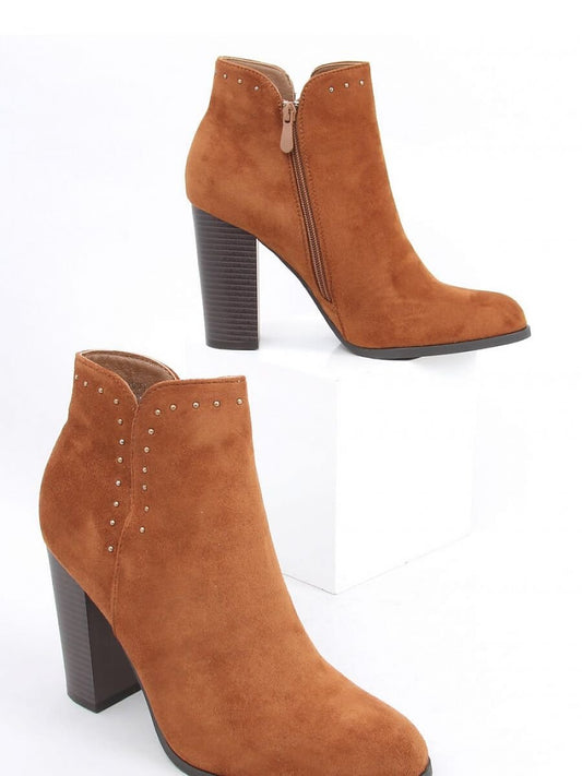 Heel boots model 160701 Inello